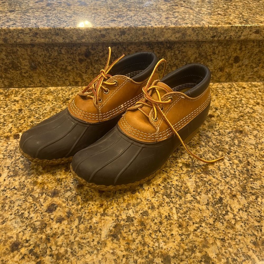 VINTAGE LL Bean Brown Shoes Duck Boots 7 Narrow (D N) Maine Snow Rain